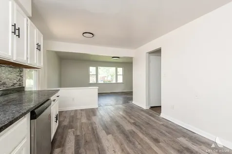 434 Mackinaw Avenue Calumet City IL 60409