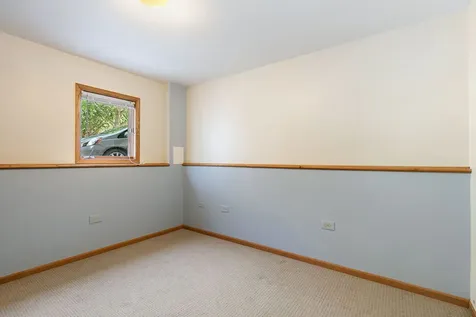 30 South Grant Street North Aurora IL 60542