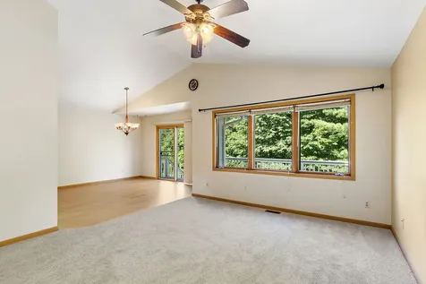 30 South Grant Street North Aurora IL 60542