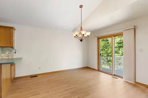 30 South Grant Street North Aurora IL 60542