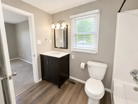 202 West Cedar Street Leroy IL 61752