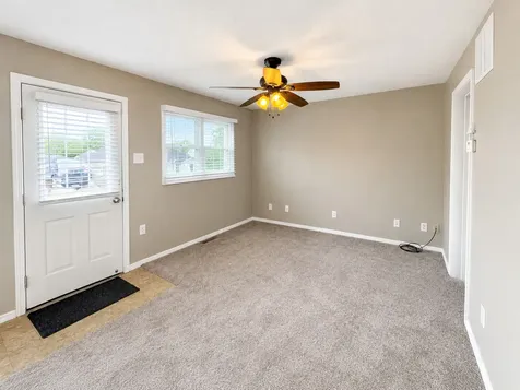 202 West Cedar Street Leroy IL 61752