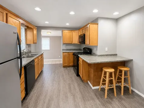 202 West Cedar Street Leroy IL 61752