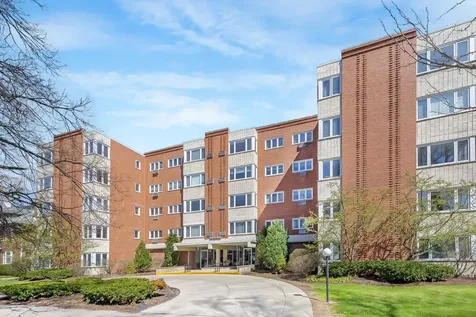 2033 Sherman Avenue Evanston IL 60201