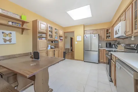 2033 Sherman Avenue Evanston IL 60201