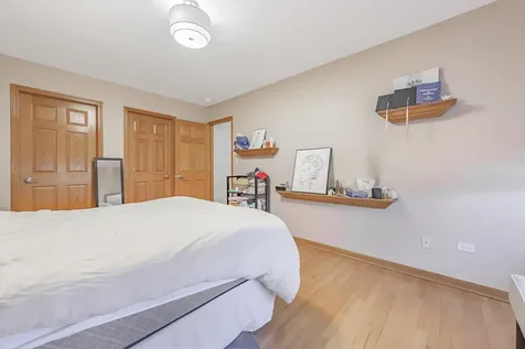 2033 Sherman Avenue Evanston IL 60201