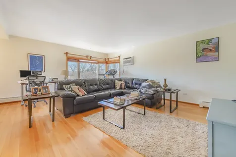 2033 Sherman Avenue Evanston IL 60201