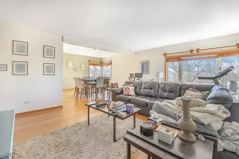 2033 Sherman Avenue Evanston IL 60201