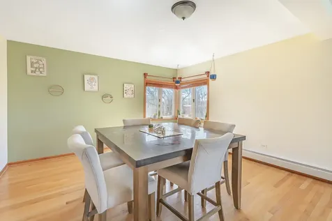 2033 Sherman Avenue Evanston IL 60201