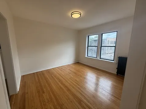 7353 North Damen Avenue Chicago IL 60645