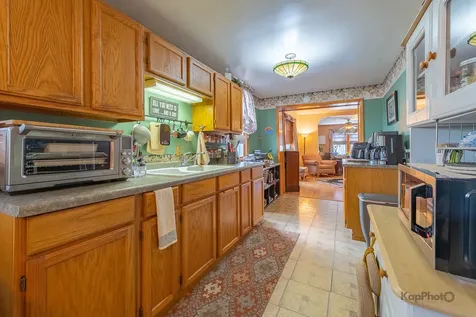 2910 South Quinn Street Chicago IL 60608