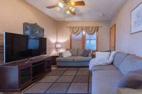 2910 South Quinn Street Chicago IL 60608