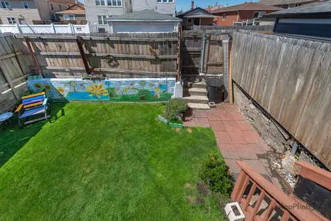 2910 South Quinn Street Chicago IL 60608