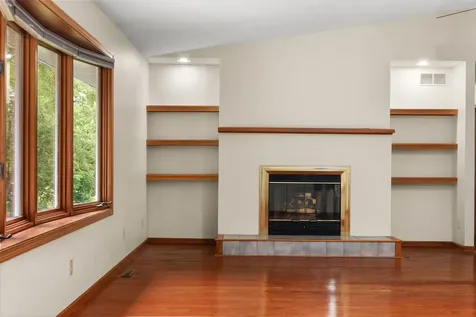 9690 Merino Run Roscoe IL 61073