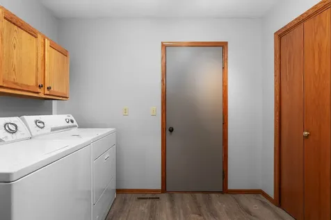 9690 Merino Run Roscoe IL 61073