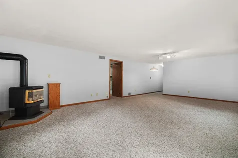 9690 Merino Run Roscoe IL 61073