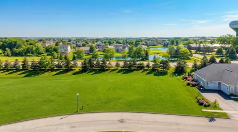 1718 Ellsworth Drive Sycamore IL 60178