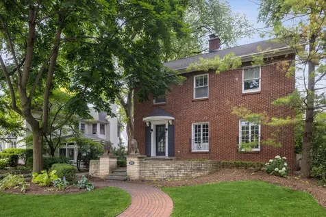 352 Ravine Road Hinsdale IL 60521