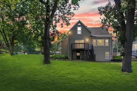 2016 Grove Lane Cary IL 60013