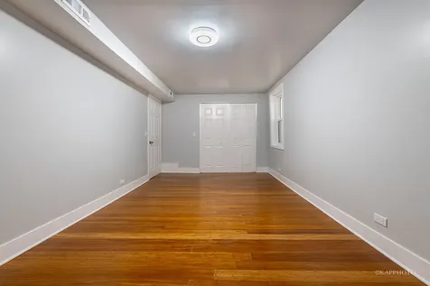 2828 South Wallace Street Chicago IL 60616