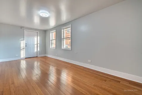 2828 South Wallace Street Chicago IL 60616