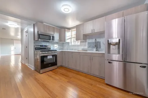 2828 South Wallace Street Chicago IL 60616