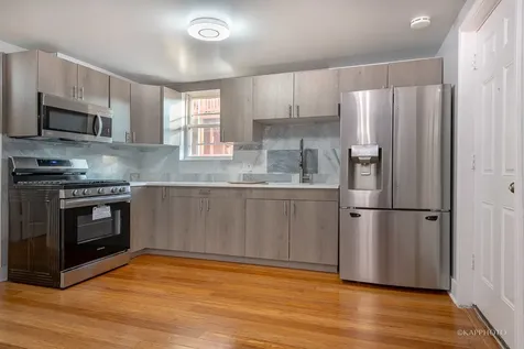 2828 South Wallace Street Chicago IL 60616