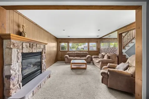 1410 West Jo Ann Lane Addison IL 60101