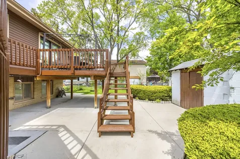 1410 West Jo Ann Lane Addison IL 60101