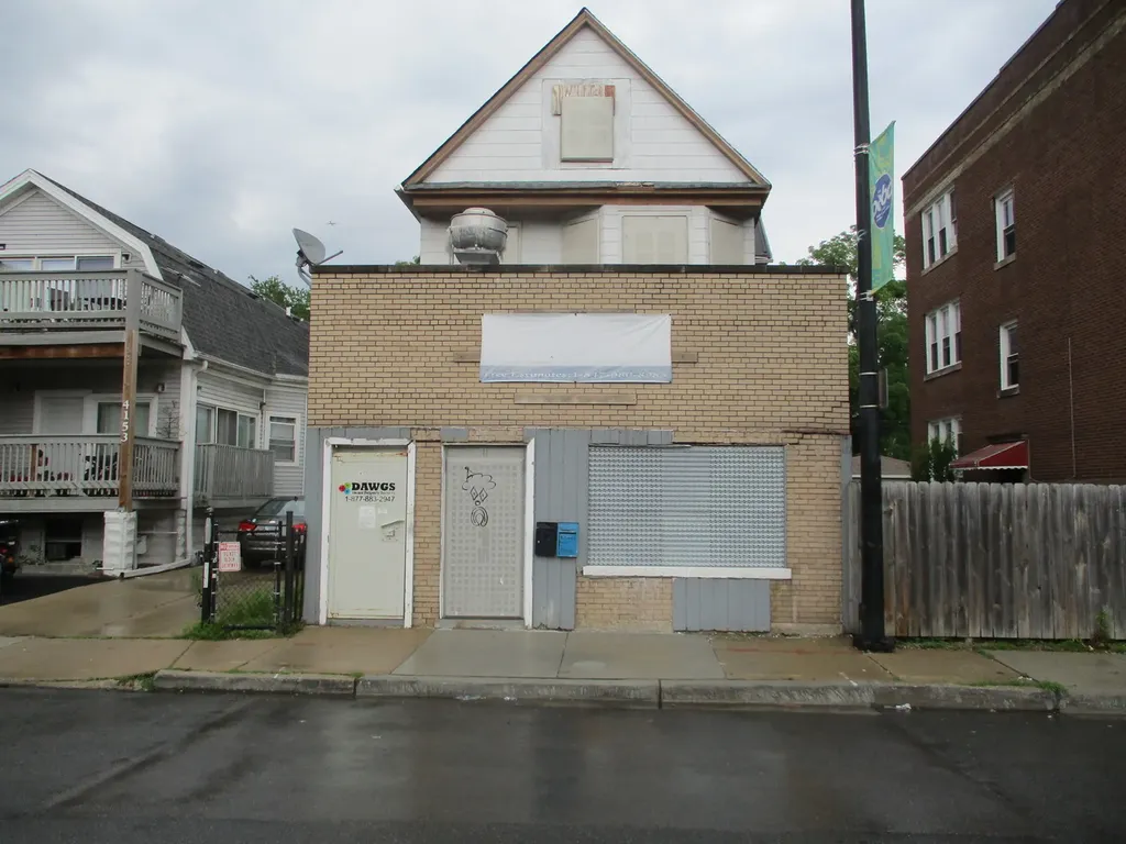4151 North Pulaski Chicago IL 60641