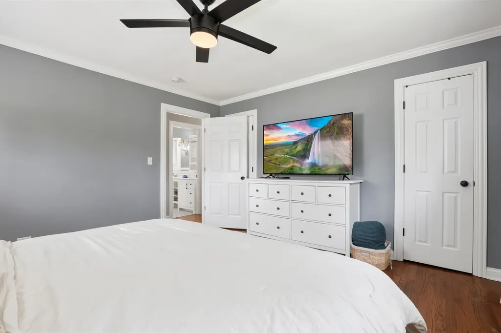 0N741 Barry Avenue Wheaton IL 60187