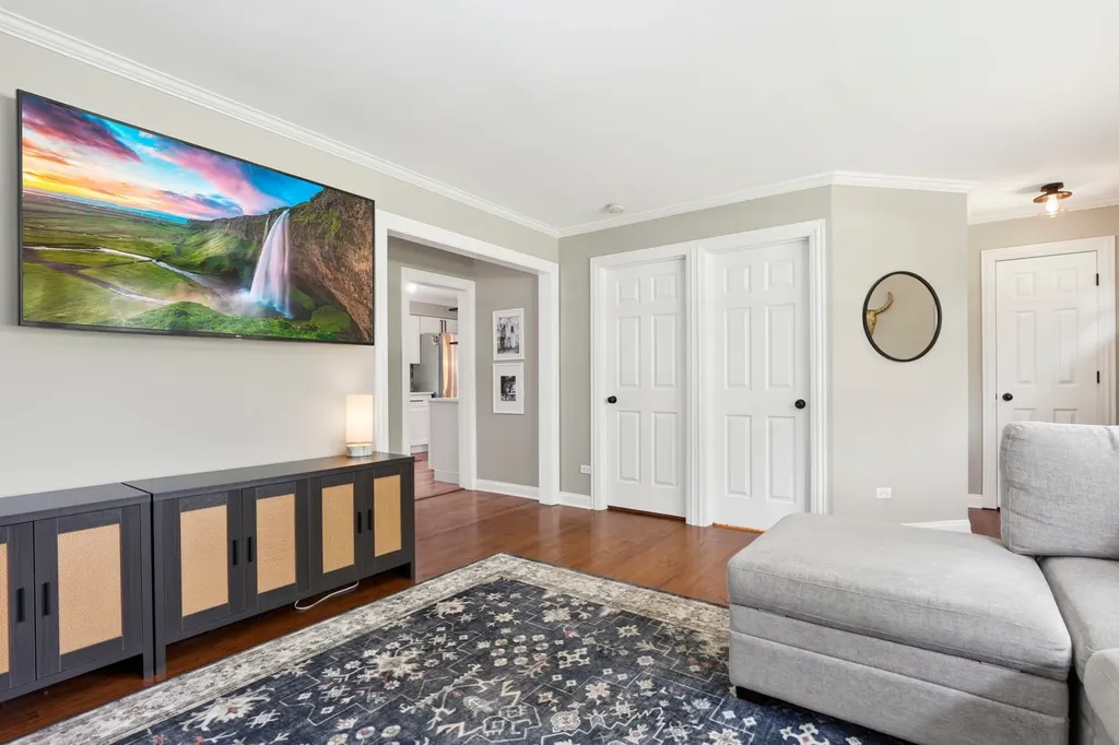 0N741 Barry Avenue Wheaton IL 60187