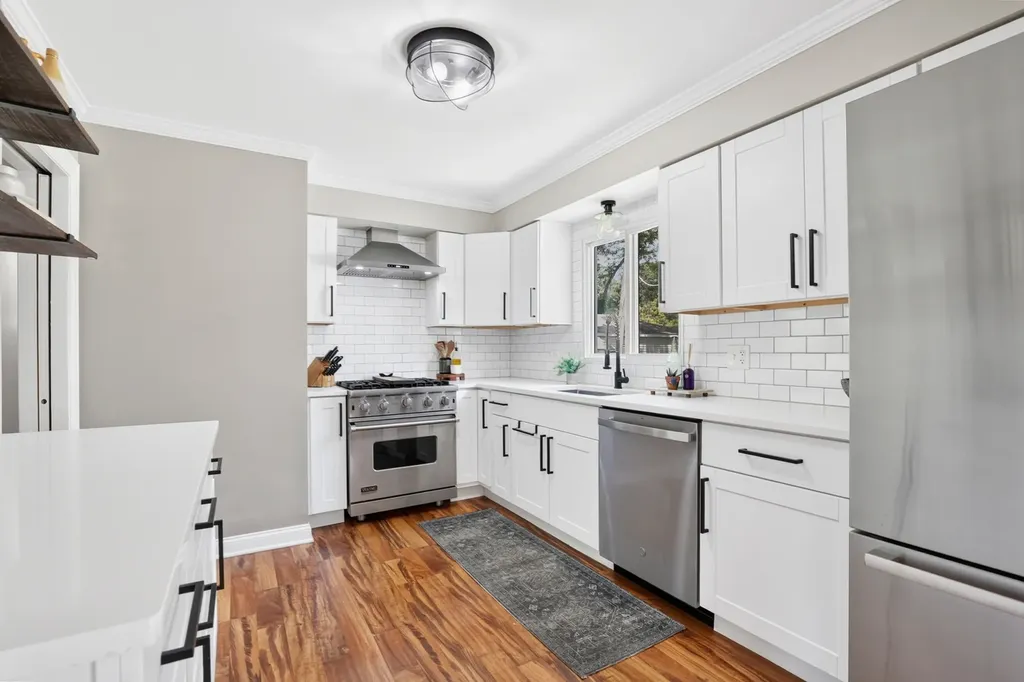0N741 Barry Avenue Wheaton IL 60187