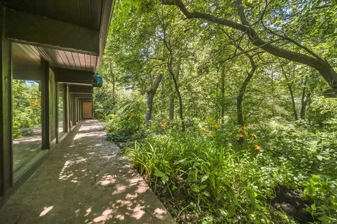 12N085 Wildmere Drive Elgin IL 60123