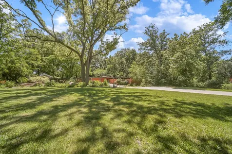 12N085 Wildmere Drive Elgin IL 60123