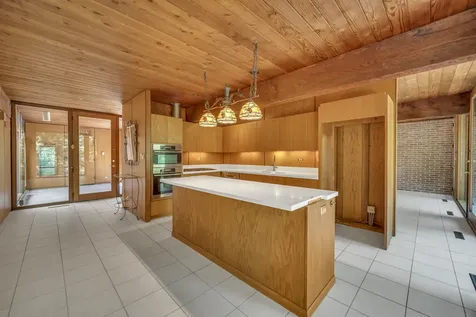 12N085 Wildmere Drive Elgin IL 60123