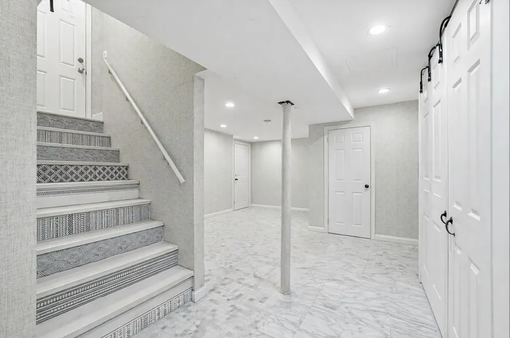 3848 North Plainfield Avenue Chicago IL 60634