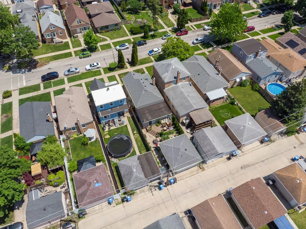 3848 North Plainfield Avenue Chicago IL 60634