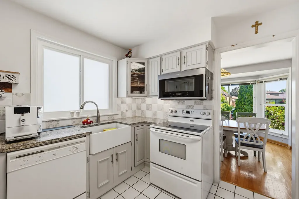3848 North Plainfield Avenue Chicago IL 60634