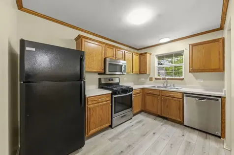 66 Wingate Drive Oswego IL 60543