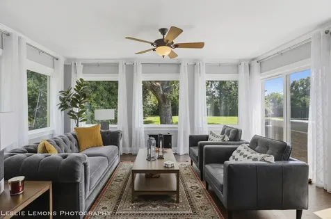 386 Hoyer Court Naperville IL 60565