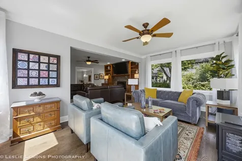 386 Hoyer Court Naperville IL 60565