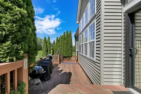 1156 Oakmeadow Court Gurnee IL 60031