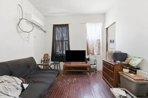 1321 West 18th Street Chicago IL 60608