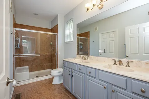 1861 Foxridge Court Aurora IL 60502