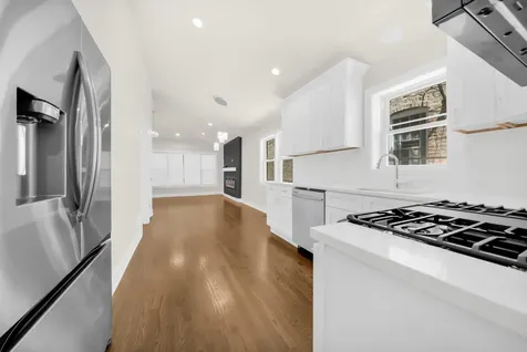 4331 South Campbell Avenue Chicago IL 60632