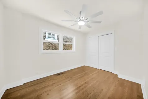 4331 South Campbell Avenue Chicago IL 60632