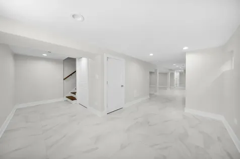 4331 South Campbell Avenue Chicago IL 60632