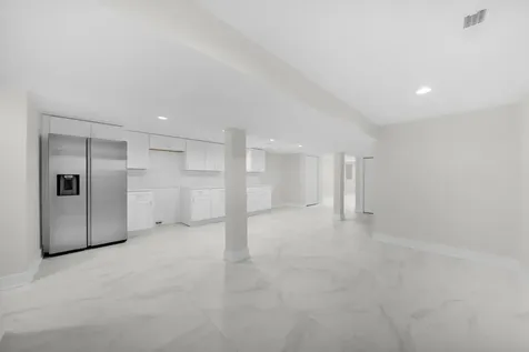 4331 South Campbell Avenue Chicago IL 60632