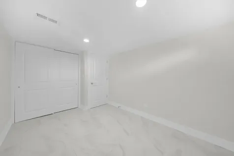4331 South Campbell Avenue Chicago IL 60632